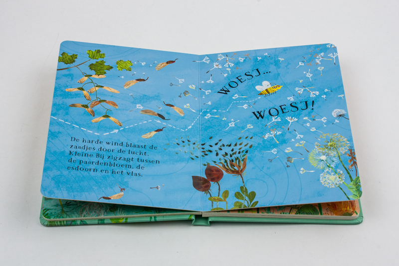 Het Bloemenboek van Kleine Bij 4