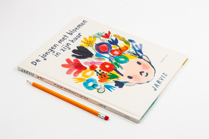 De jongen met bloemen in zijn haar 3