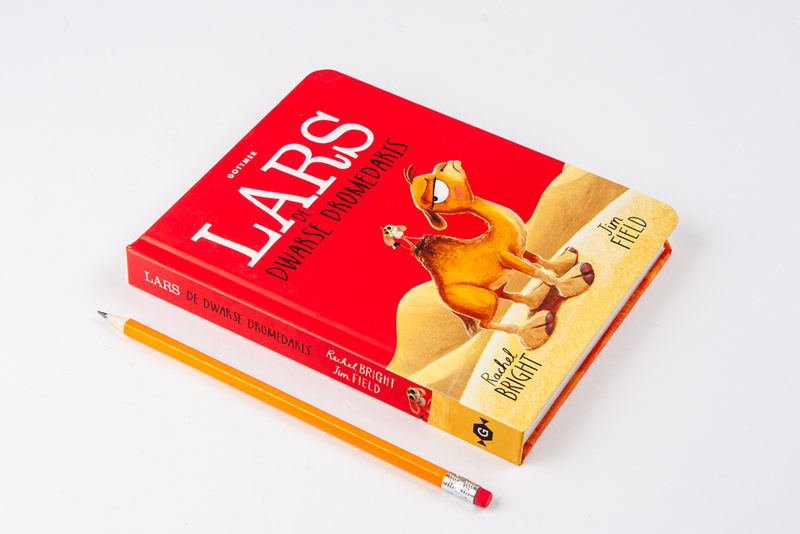 Lars de dwarse dromedaris 3